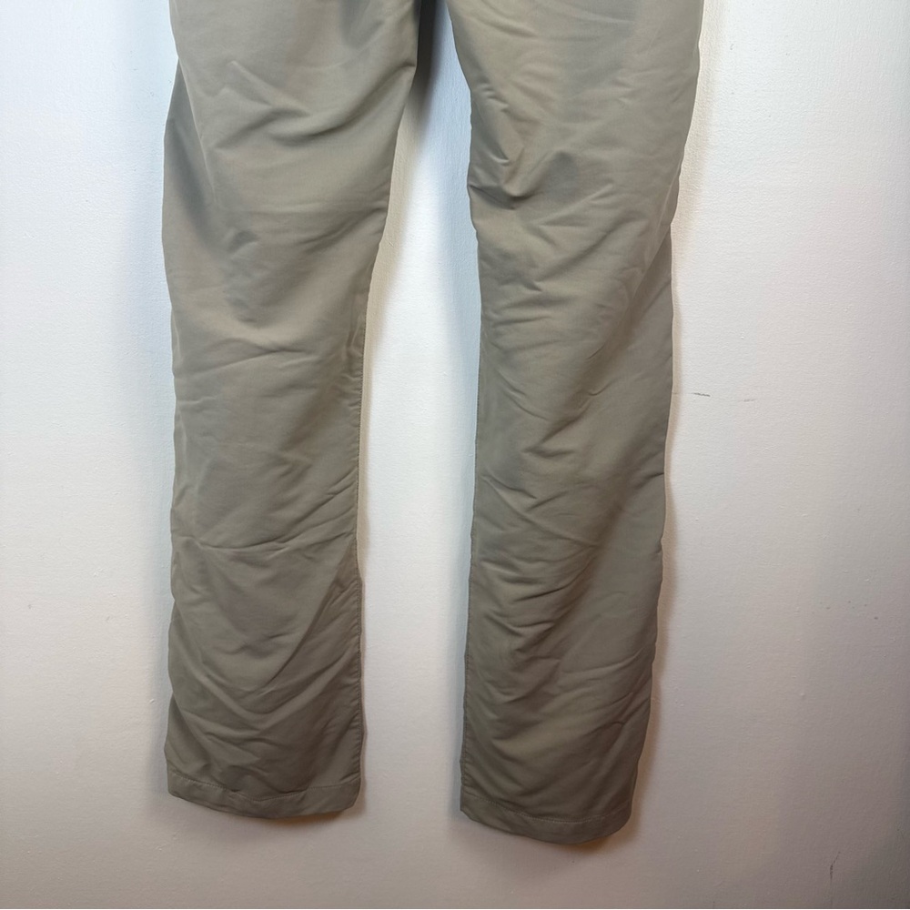 Under Armour Mens Khaki Chinos Golf Pants Active 32x34 Relax Fit Casual Gorpcore - Picture 9 of 15